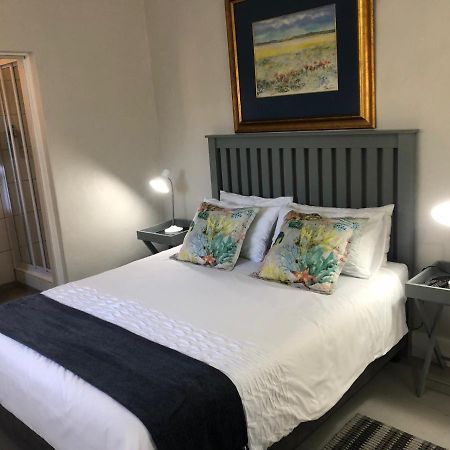 Baylight Accomodation Room 2 Mossel Bay Kültér fotó