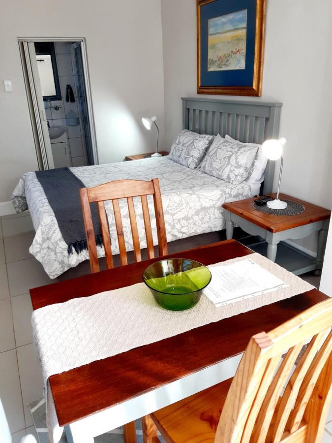Baylight Accomodation Room 2 Mossel Bay Kültér fotó