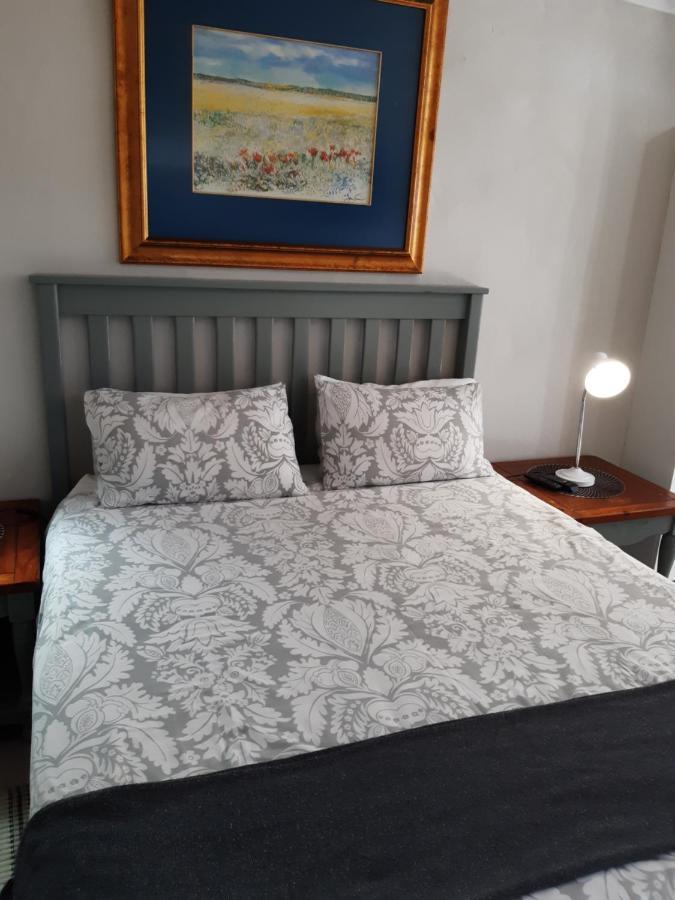 Baylight Accomodation Room 2 Mossel Bay Kültér fotó